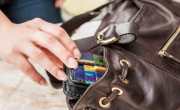 Уроки стиля: кошелек в дамской сумочке – от простого к сложному